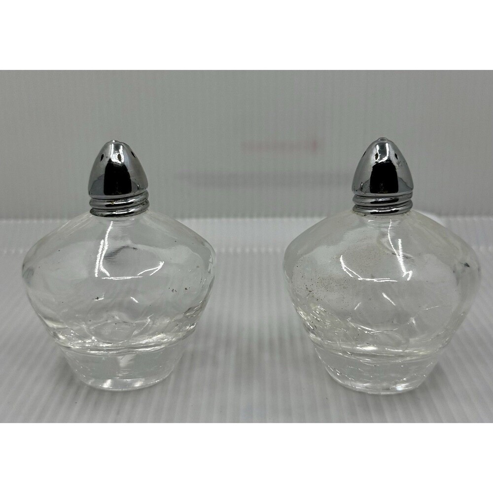 I. W. Rice Crackle Glass Crystal Salt & Pepper Shakers Vintage Japan